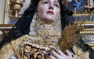 SANTA TERESA YA PREPARADA EN EL PASO